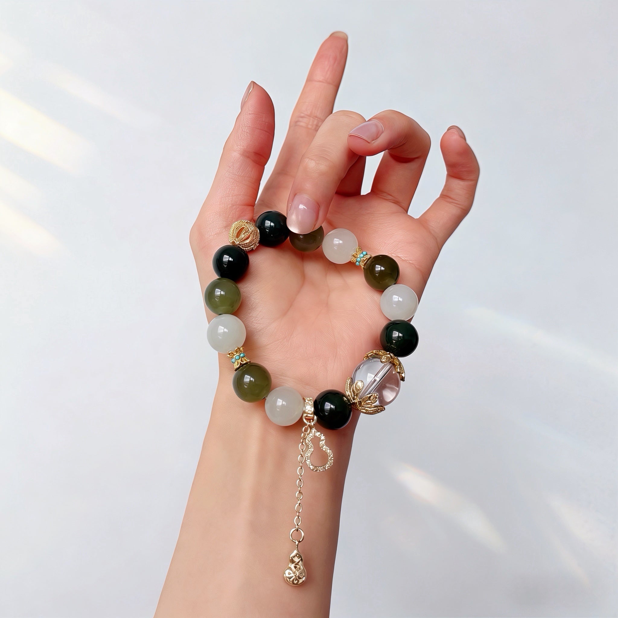 「玉行」· Flow in Jade